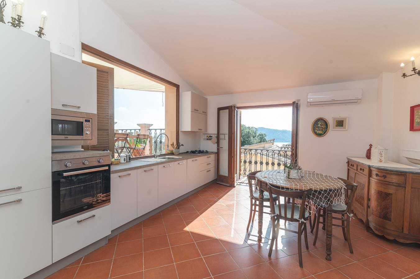 Foto 7 von 25: Ferienhaus 'Le Giare 2' mit Meerblick, privater Terrasse und Klimaanlage