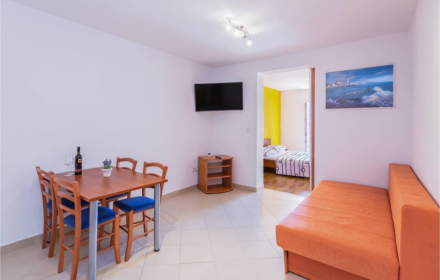 Foto 6 von 20: Apartment mit Meerblick, Terrasse, Parkplatz und WLAN, 700 m vom Strand entfernt