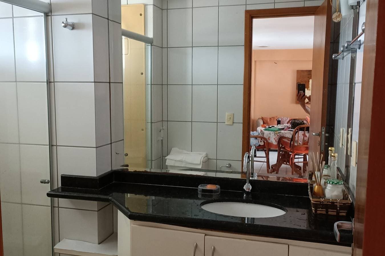 Foto 2 von 21: Ferienwohnung für 4 Personen mit Pool