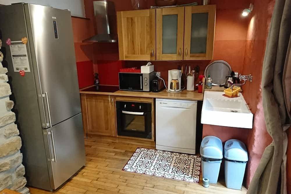 Foto 7 von 12: Typisches Landhaus - Saint-florent-sur-Auzonnet