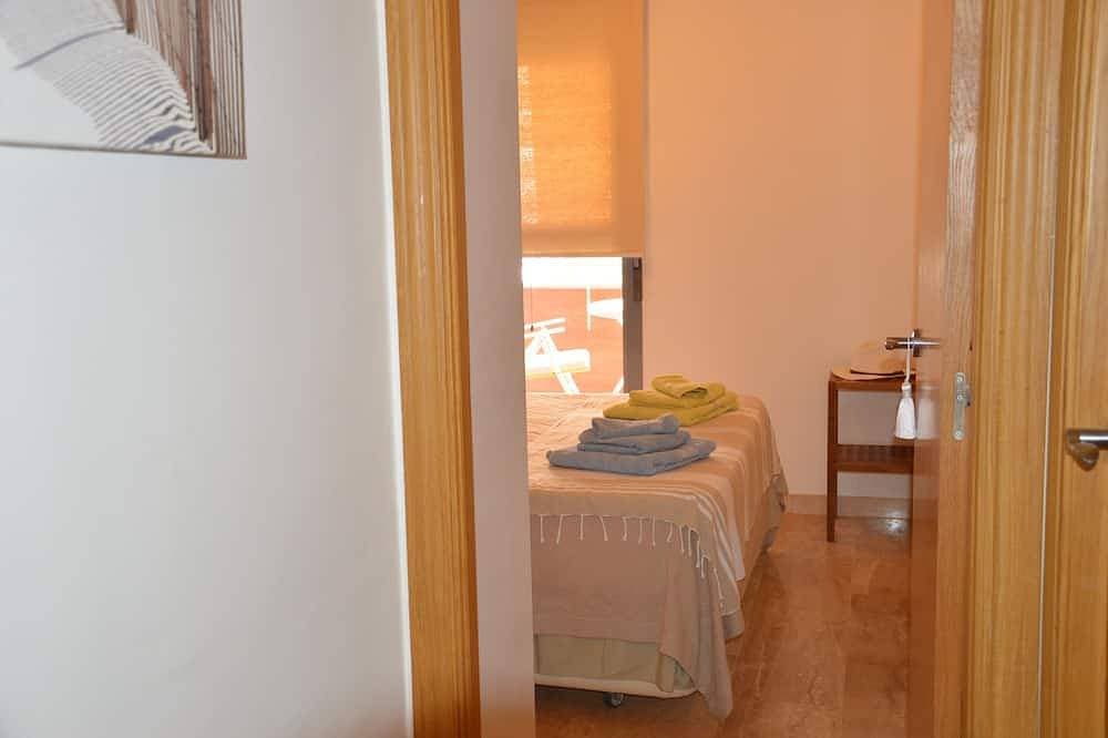 Foto 2 von 30: Penthouse Penthouse Mit Grosser Terrasse, Meerblick, Einen Schritt Vom Strand Und WIFI