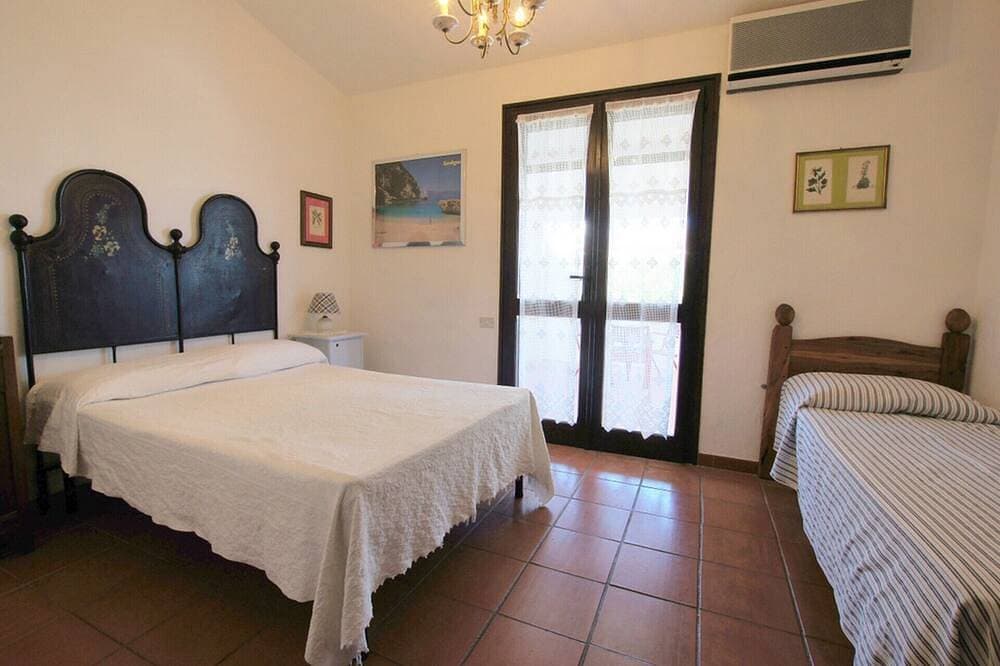 Foto 3 von 30: Villa Mary in Pula: exklusive Lage mit privatem Zugang zum Strand