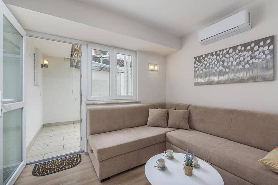 Foto 4 von 21: Ferienwohnung fur 4 Personen im Stadtzentrum nur 30m vom Strand entfernt