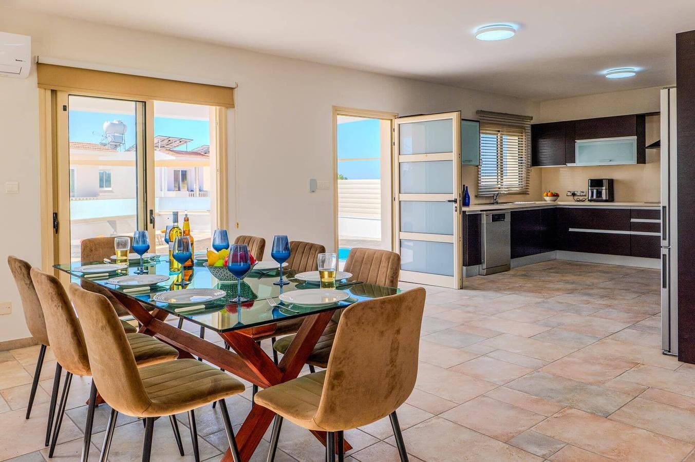 Foto 7 von 24: Villa für 8 Personen mit Garten