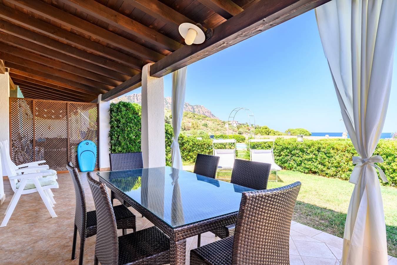Foto 4 von 24: Ferienhaus 'Villa Dei Desideri' mit Meerblick, Gemeinschaftspool und Klimaanlage