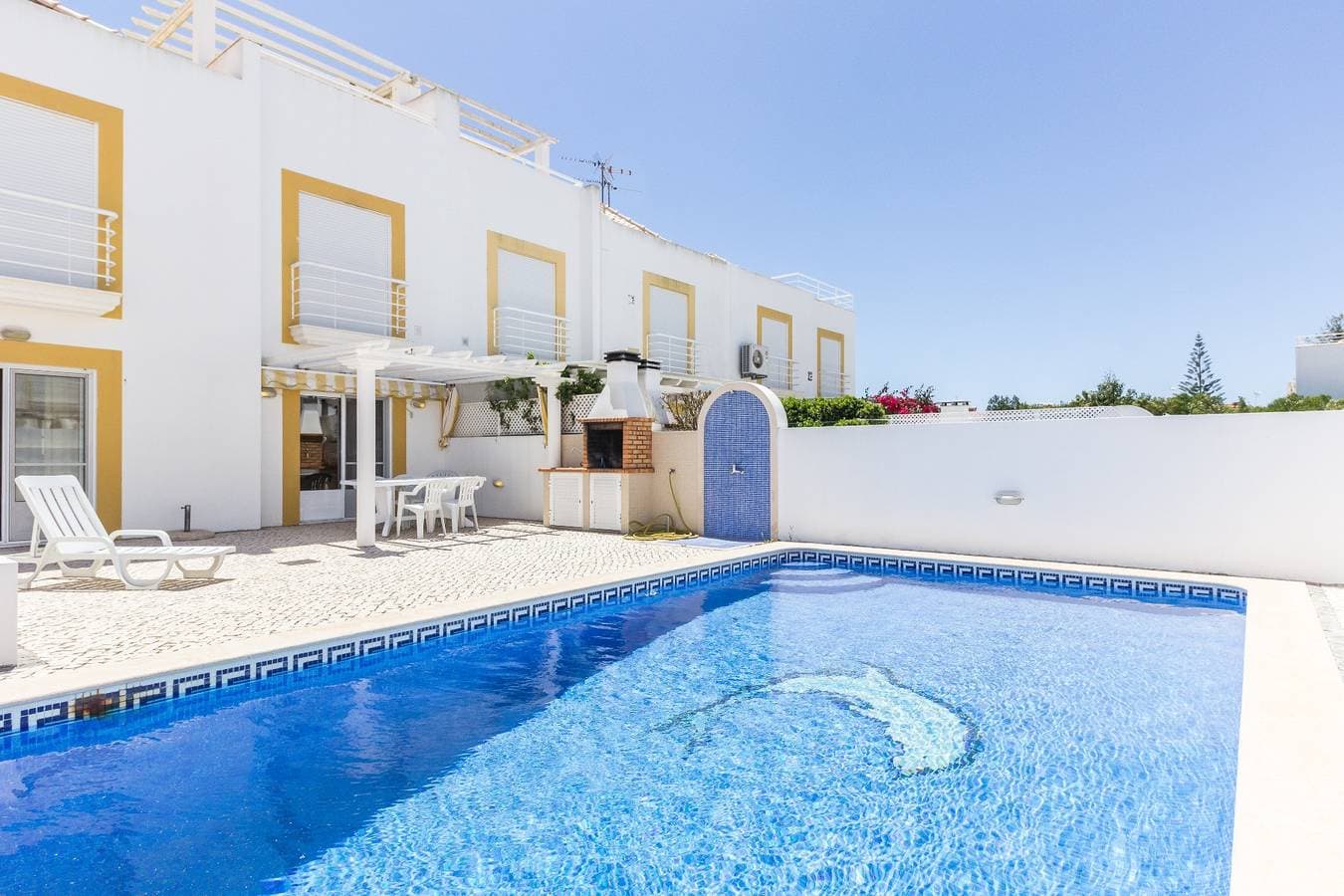 3 Schlafzimmer Villa mit privatem Pool 200m vom Strand entfernt by AlgarveManta (20V3) 1