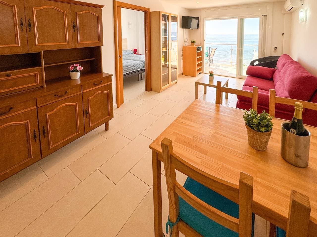 Foto 11 von 27: Ferienwohnung für 4 Personen mit Terrasse