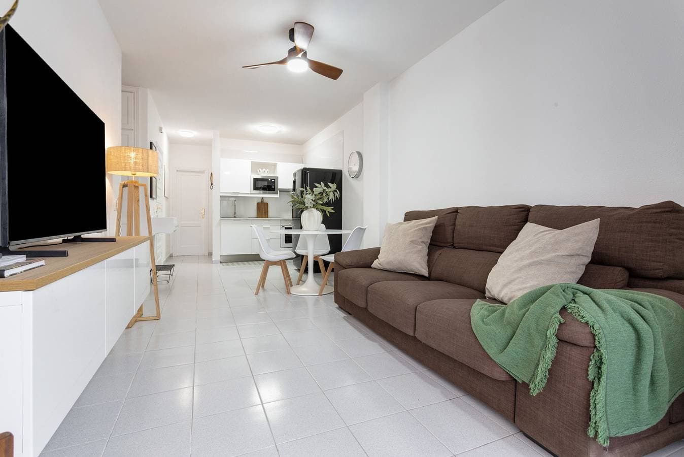 Foto 4 von 29: Ferienwohnung 'Medano House' mit Bergblick, privater Terrasse und WLAN
