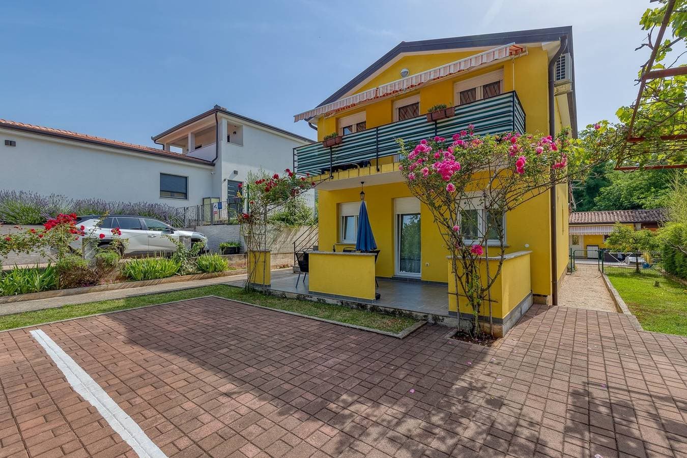 Two-Bedroom Apartment Mara with Terrace A1 1