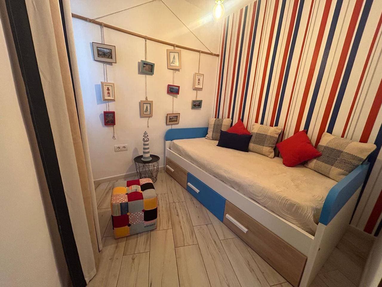Foto 7 von 26: Two-Bedroom Apartment