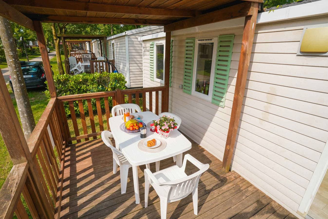 Foto 4 von 49: Mobilehome mit Klimaanlage, Terrasse und Pool
