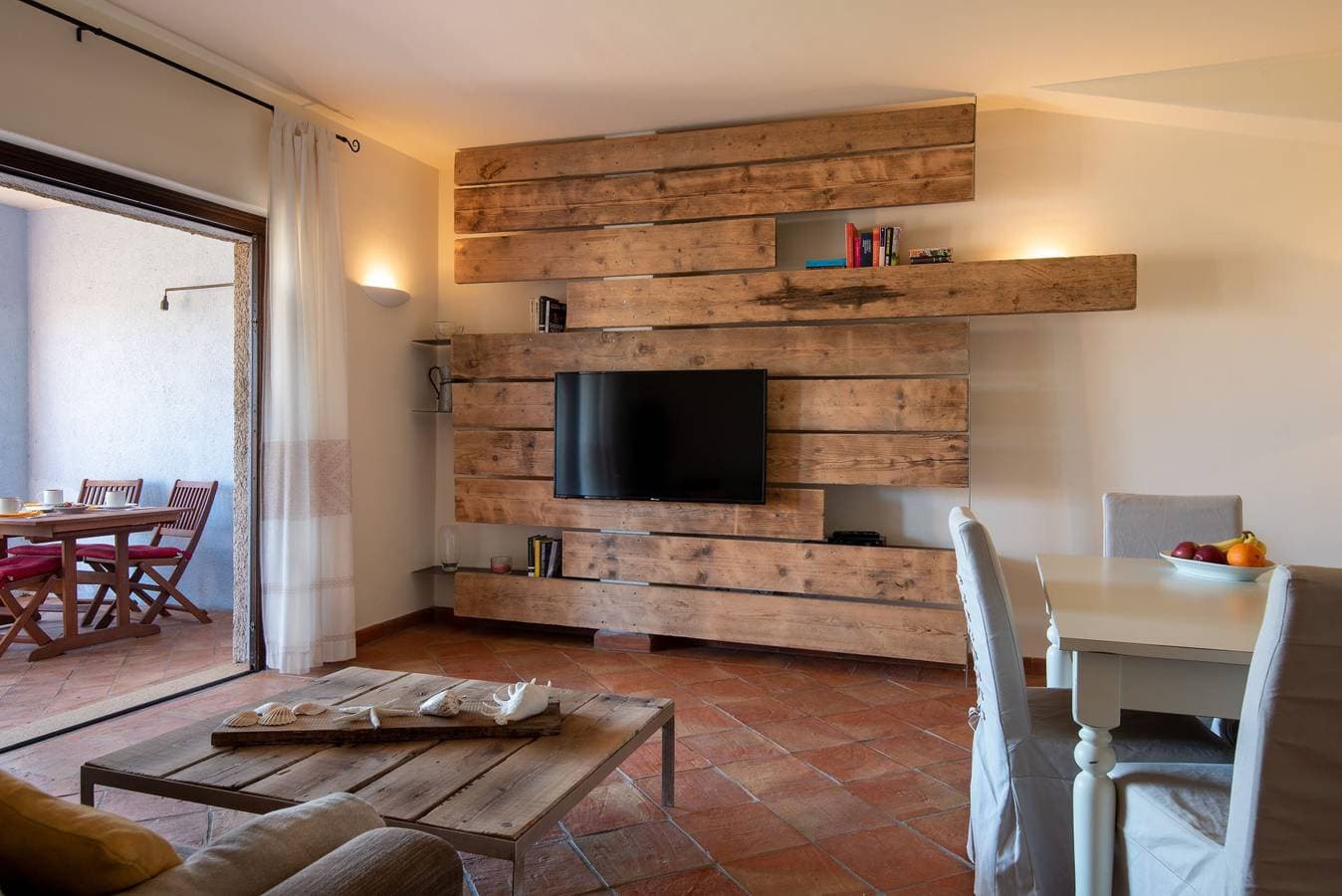 Foto 7 von 21: Ferienwohnung für 4 Personen mit Terrasse