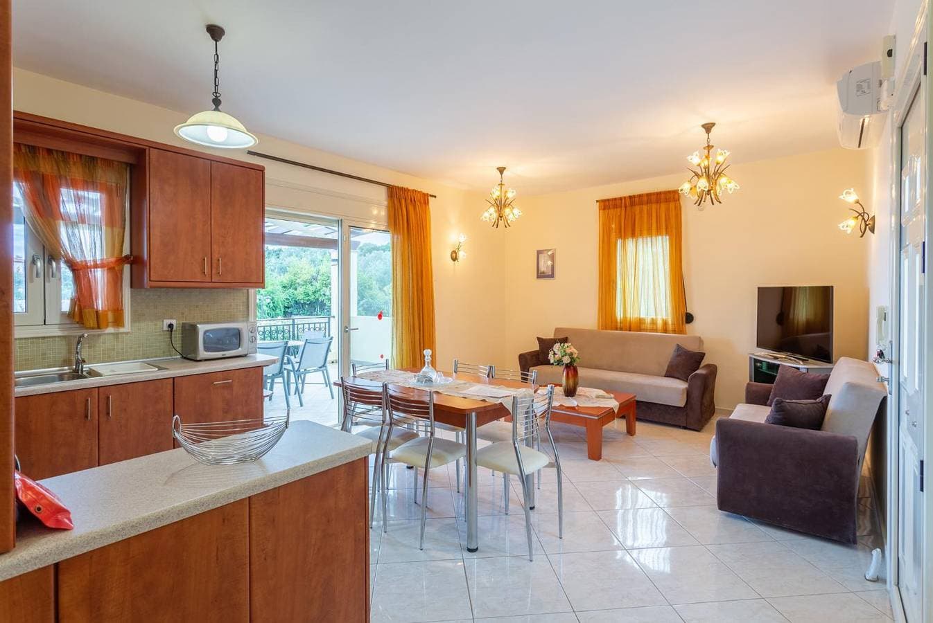 Foto 10 von 30: Villa für 6 Personen mit Garten