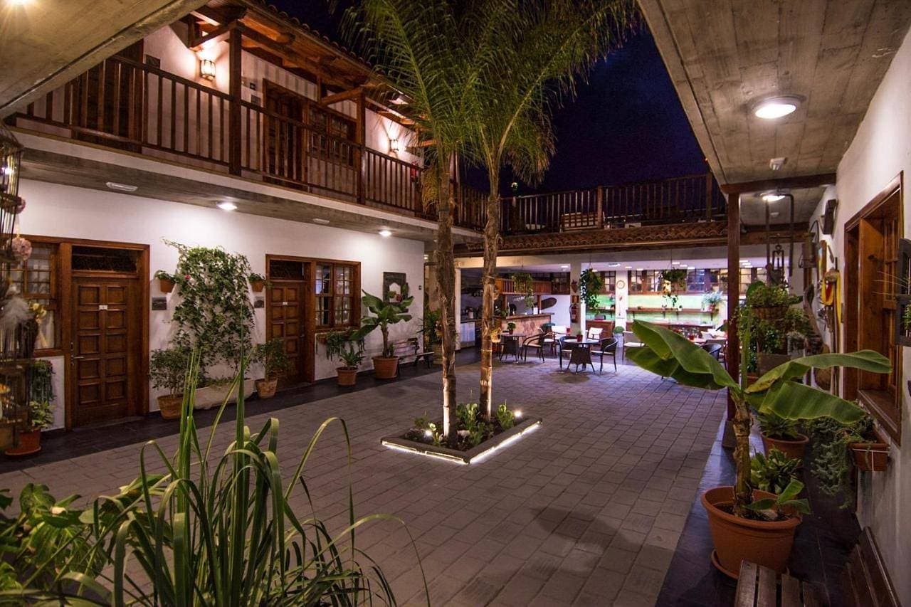 Gara Hotel 1