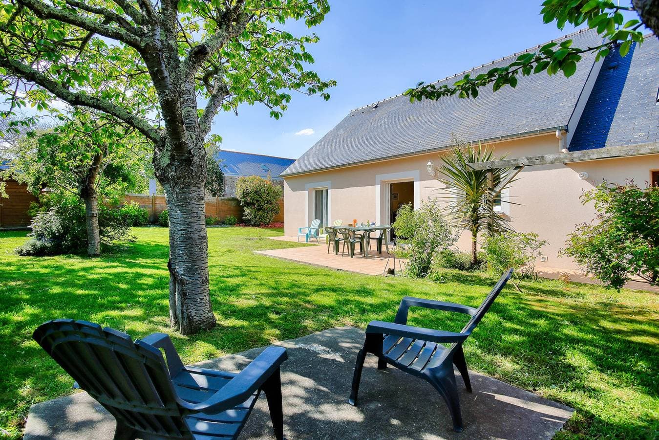Geräumiges Haus für 4 mit Garten und Terrasse 1