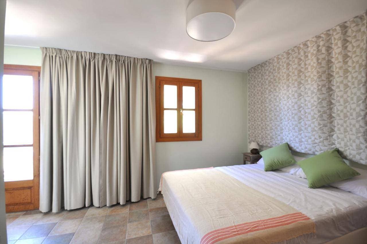 Foto 8 von 33: Three-Bedroom Villa with Sea View