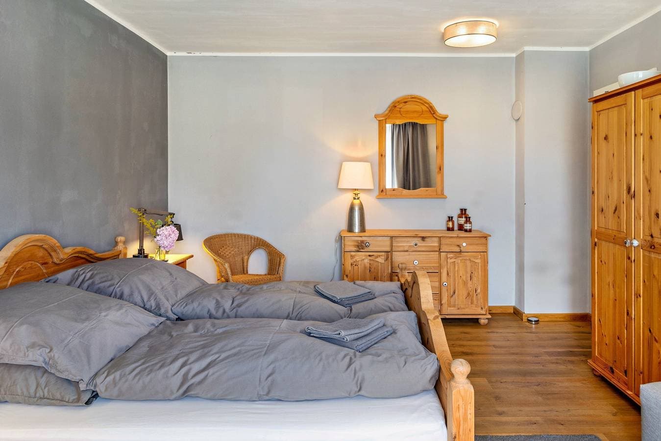 Foto 13 von 34: Ferienwohnung 'Der Flusshof, Scheunenwohnung' mit gemeinsamer Terrasse, gemeinsamem Garten und Wi-Fi