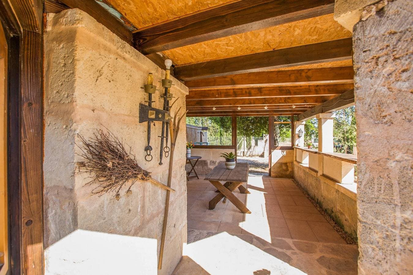 Foto 9 von 23: Shostalet - Hübsches Landhaus mit privatem Pool in ländlicher Umgebung. WiFi gratis