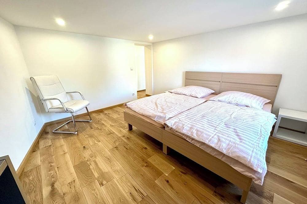 Foto 3 von 12: Moderne Ferienwohnung in Bad Langensalza – Zentral & ruhig
