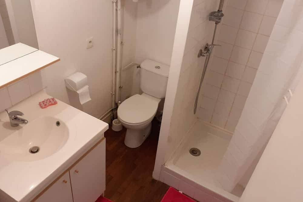 Foto 3 von 6: Agréable Appartement Dans Résidence Avec Jardin Très Proche des Commodités