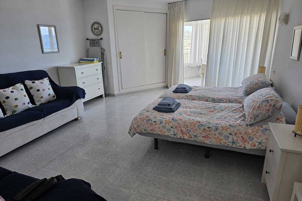 Foto 8 von 30: Schöne Penthouse-Studio-Apartment am Strand mit herrlichem Panoram gelegen