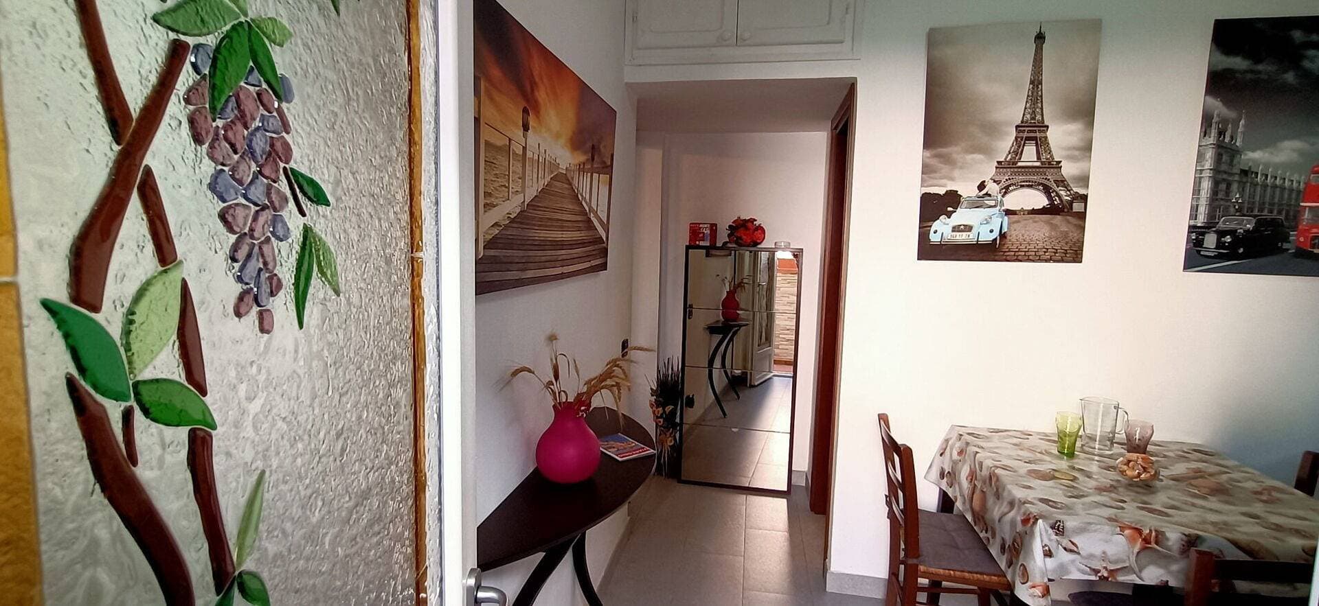 Foto 12 von 42: Ferienwohnung für 2 Personen mit Garten