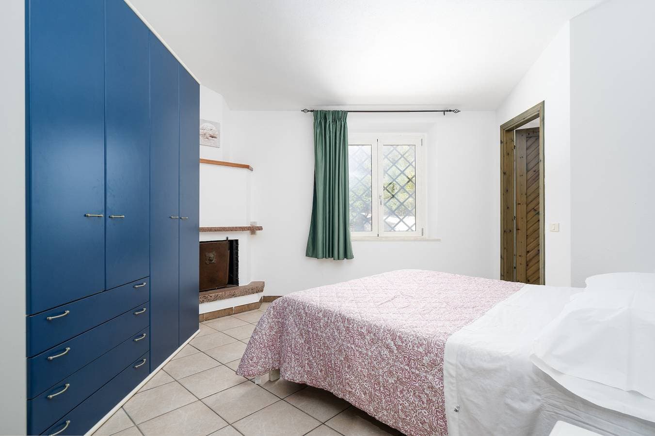 Foto 9 von 28: Ferienwohnung 'La Vela Gialla' mit Meerblick, WLAN und Klimaanlage
