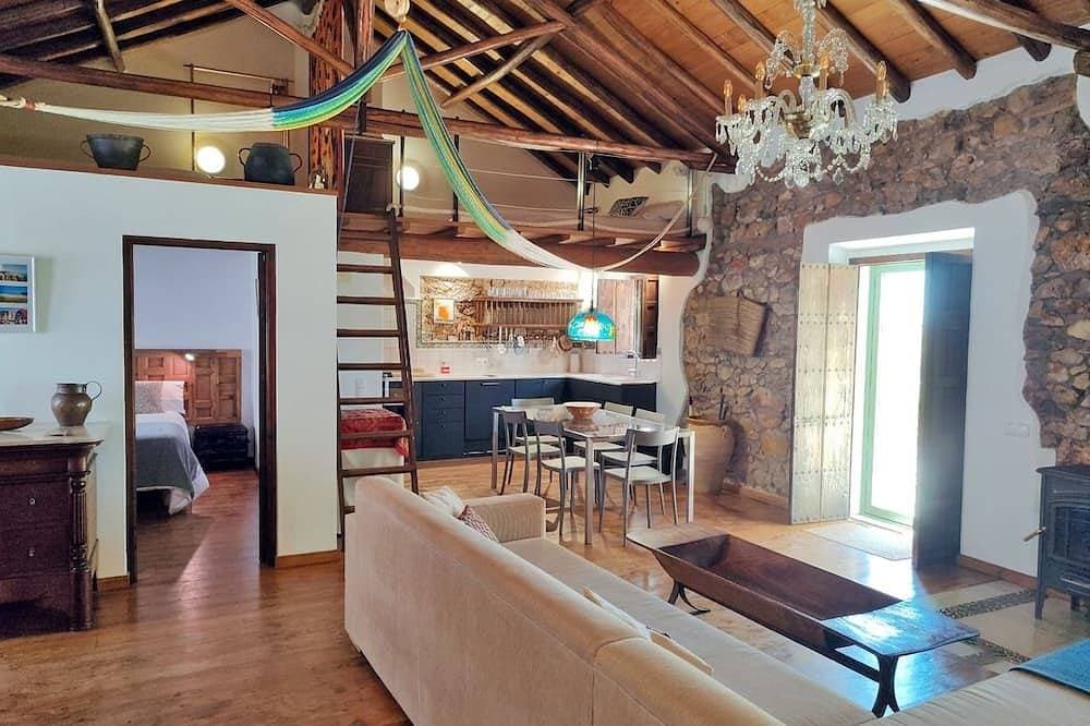 Foto 12 von 30: Haus mit sehr gemütlichem Garten für Paare oder Familien, 7 km von Sagres entfernt