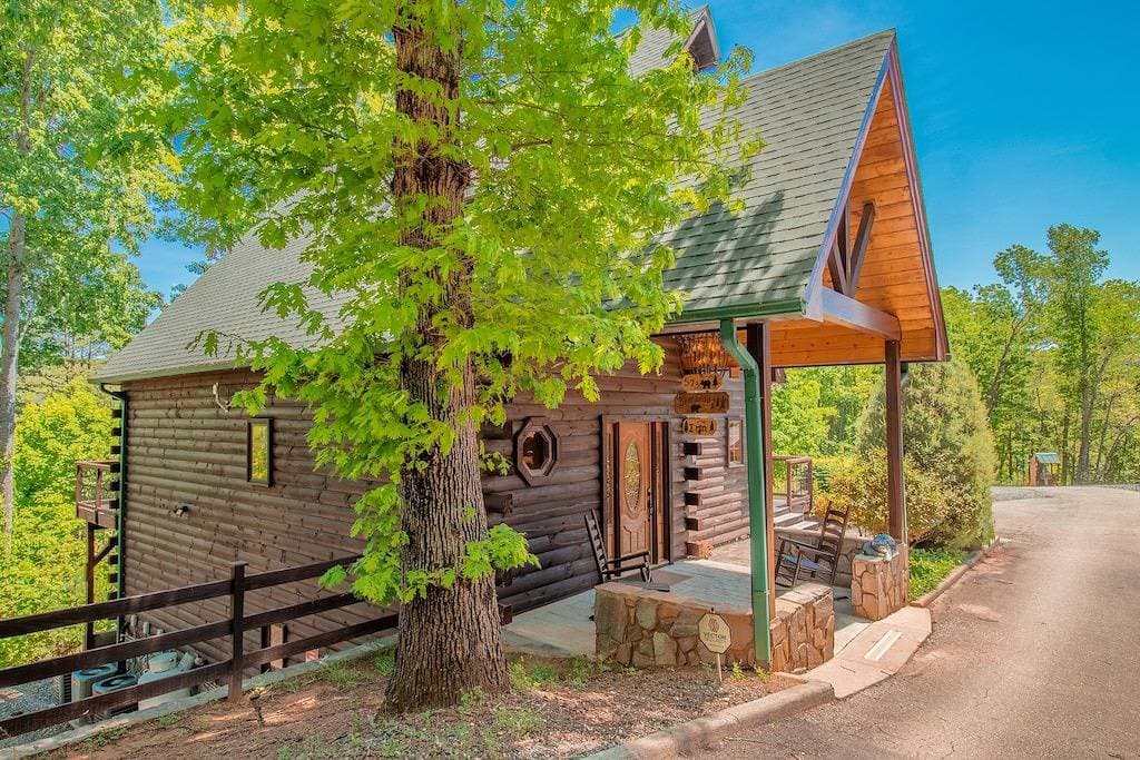 Foto 5 von 48: Luxus Blockhaus in der Nähe von Harrahs Casino - Cherokee & Bryson City - Bearadise Inn