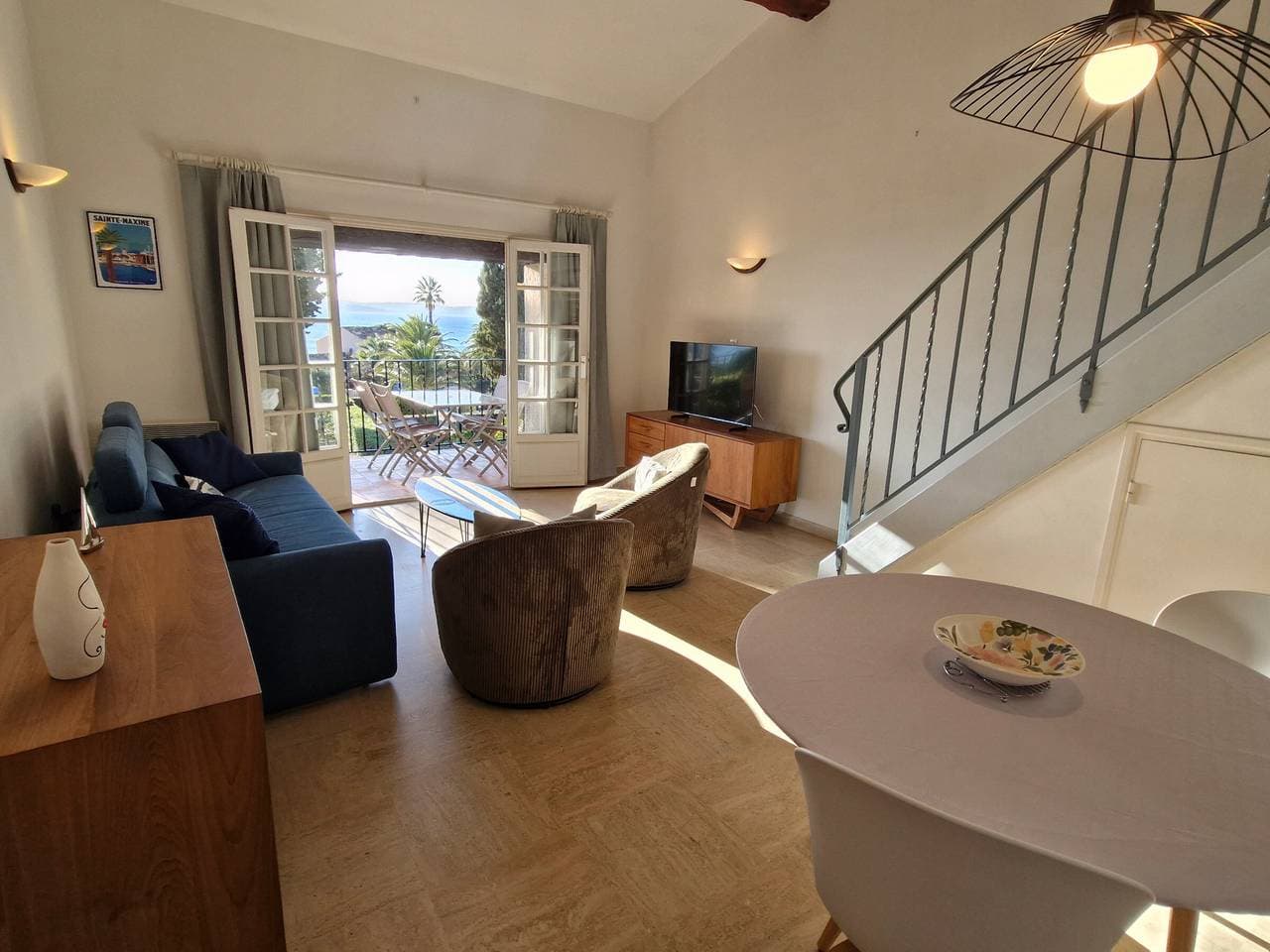 Foto 12 von 24: Apartment mit Mezzanine und Pool, Haustiere erlaubt, privater Parkplatz in Sainte-Maxime