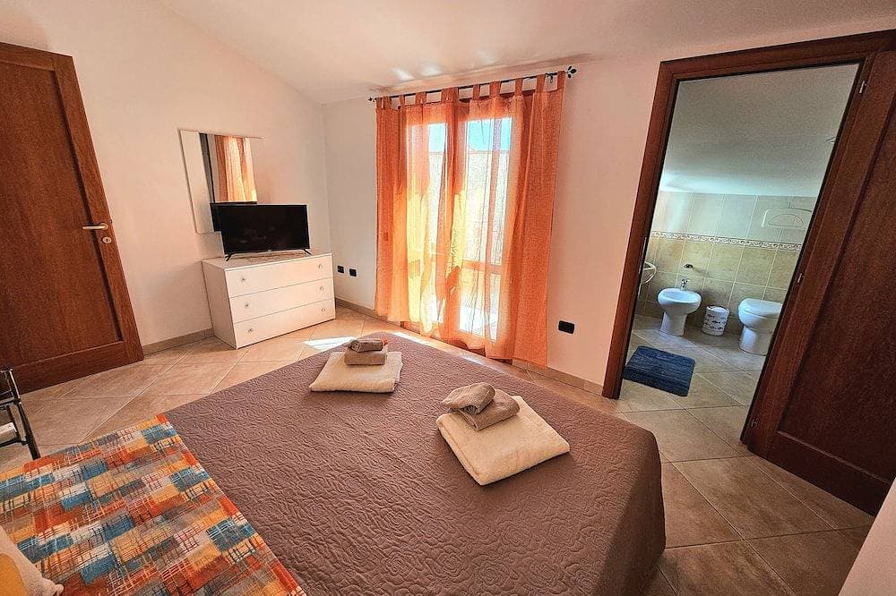 Foto 2 von 30: Beatrice House, 2 km from the sea, 50 meters from the museum of the Giants of Mont'e Prama