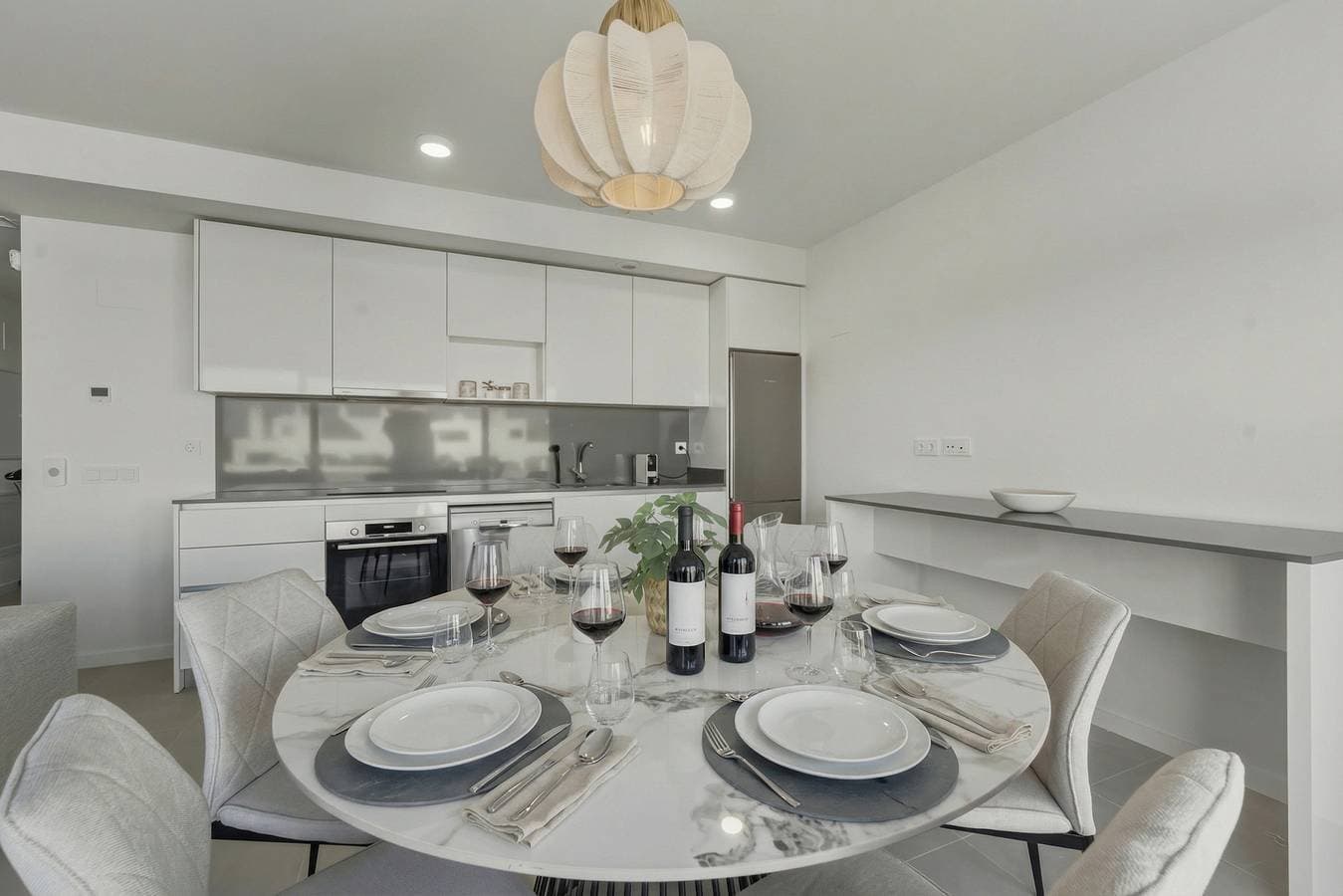 Foto 3 von 17: 3025 Elegant apartment with terrace and pool