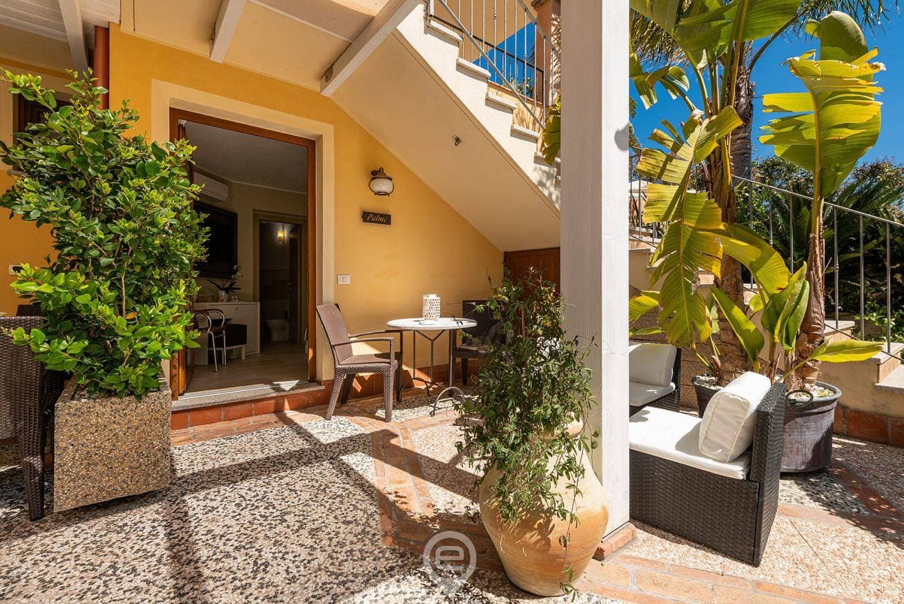 Foto 9 von 27: Zimmer für 2 Personen mit Balkon/Terrasse