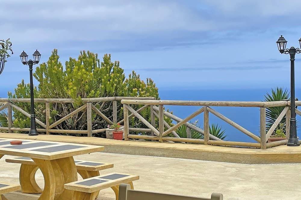 Foto 11 von 13: Ecolife 3 Tenerife Houses , entspannung und aussicht