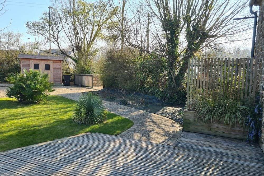 Foto 13 von 22: Komfortables Haus mit privatem Garten in Réville