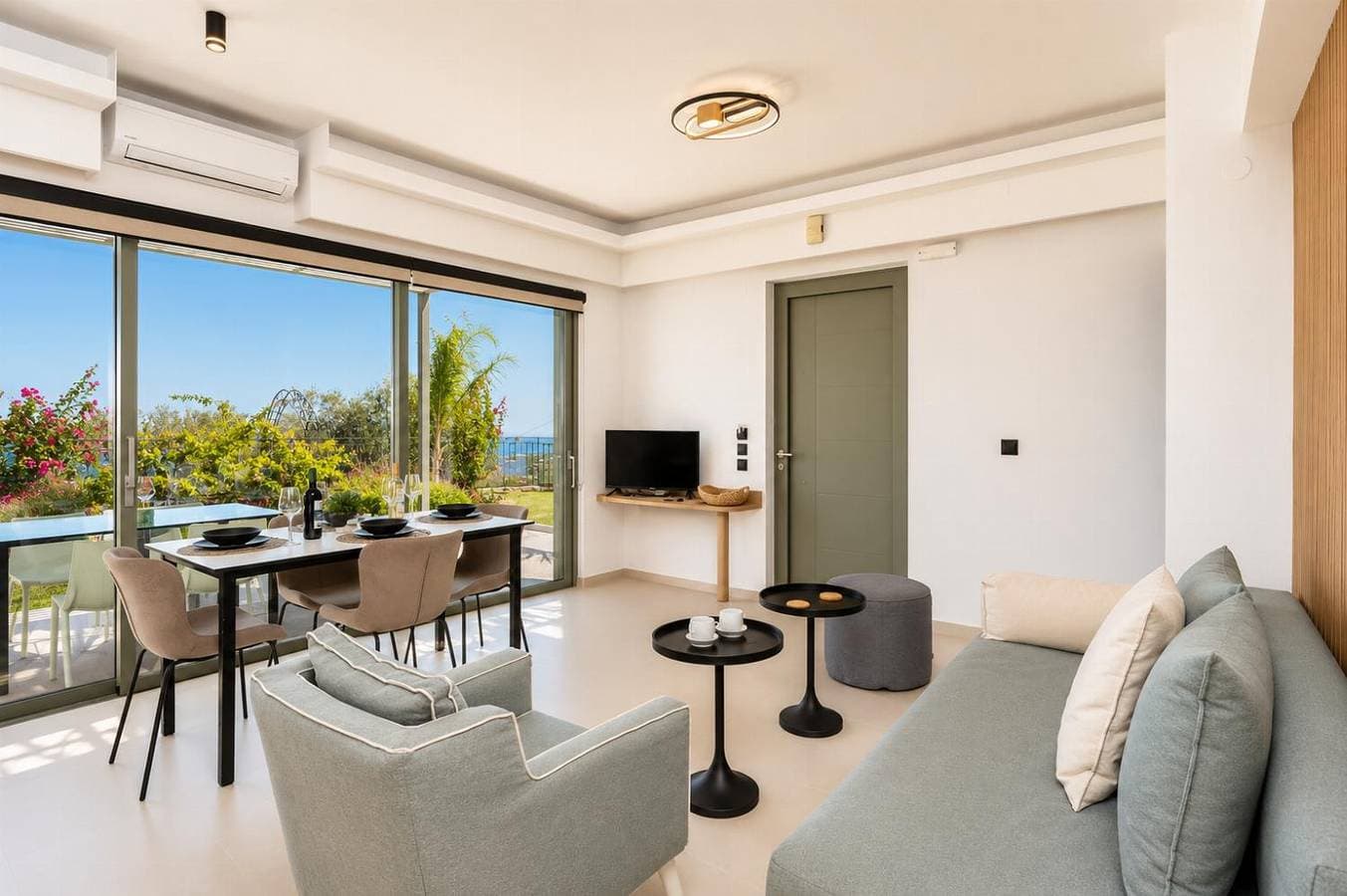 Foto 11 von 22: Villa für 4 Personen mit Terrasse