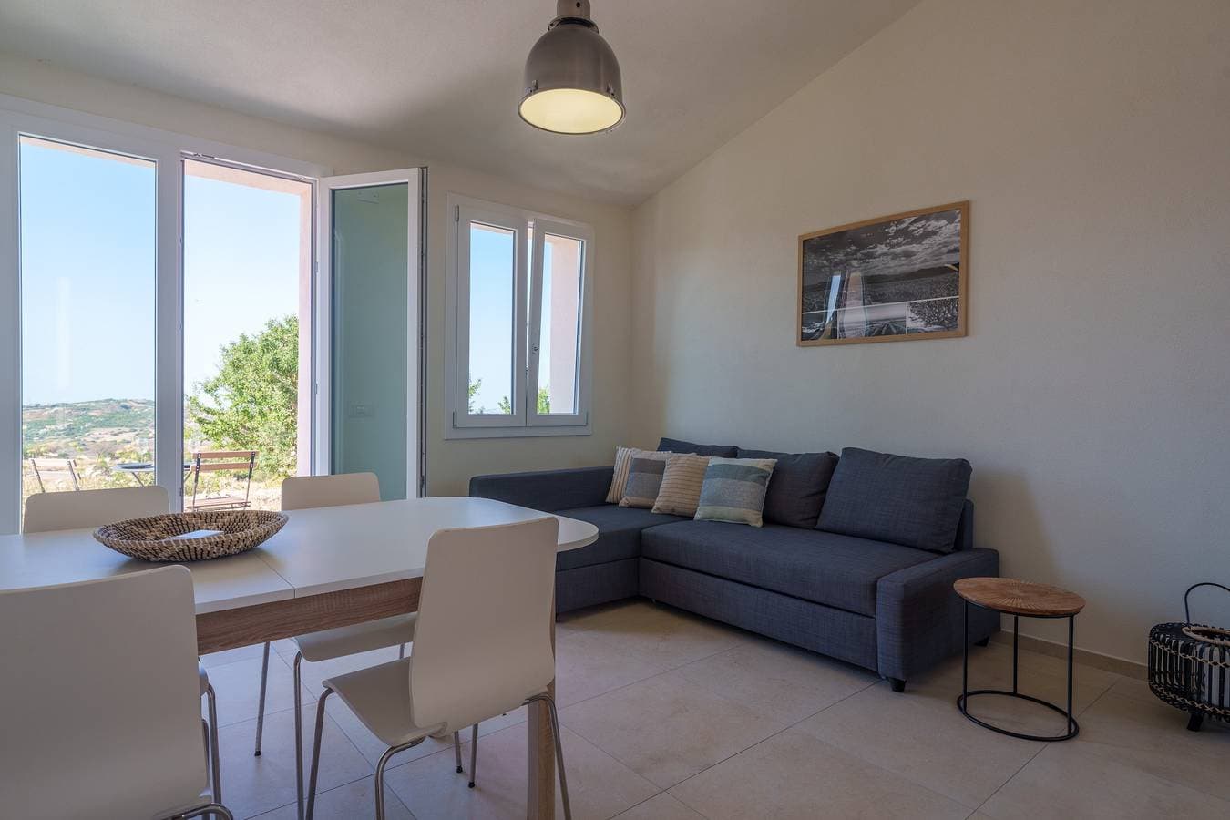Foto 3 von 48: Ferienwohnung 'Sughereto 1' mit Meerblick, Wi-Fi und Klimaanlage