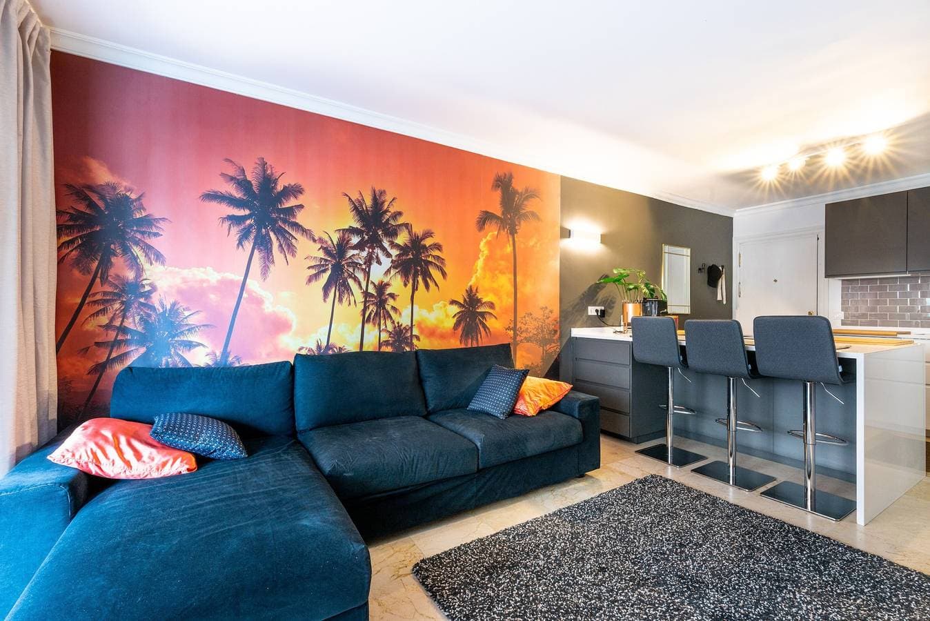 Foto 5 von 25: Ferienwohnung '1line Beach' mit Meerblick, WLAN und Klimaanlage