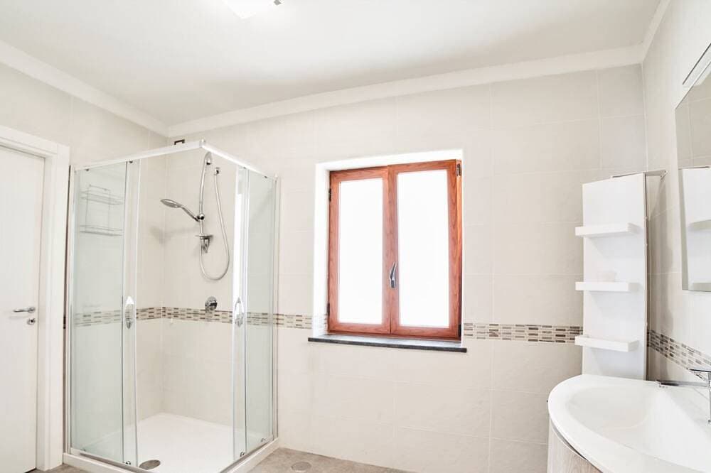 Foto 8 von 30: Panorama-Villa in der Nähe von Ravello, privater Pool, Garten und herrliche Aussicht, Parkplatz