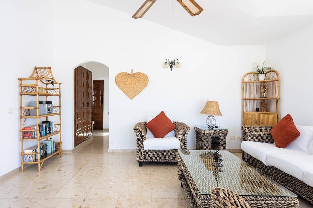 Foto 9 von 30: Excellent Zwei Schlafzimmer-Villa mit herrlichem Ausblick und privatem Pool
