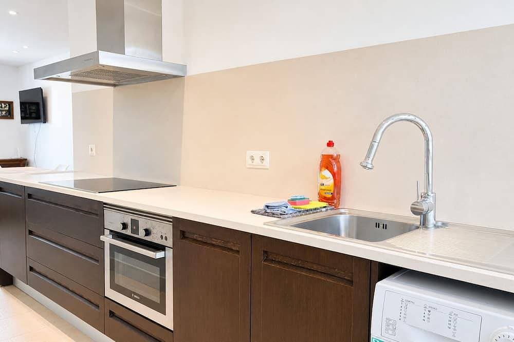 Foto 9 von 17: Apartment with terrace, swimming pool and private parking on the Costa Brava