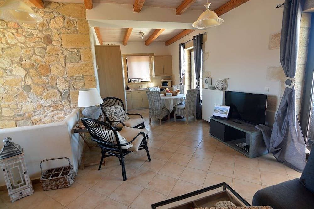 Foto 8 von 30: Charmante Villa mit Panoramablick auf das Meer, 1,5 km von den Stränden entfernt, privater Pool.