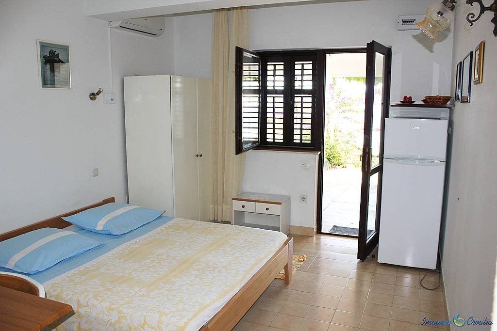 Foto 7 von 25: Ferienwohnung in Pisak mit Meerblick, Terrasse, Klimaanlage, W-Lan (4722-2)