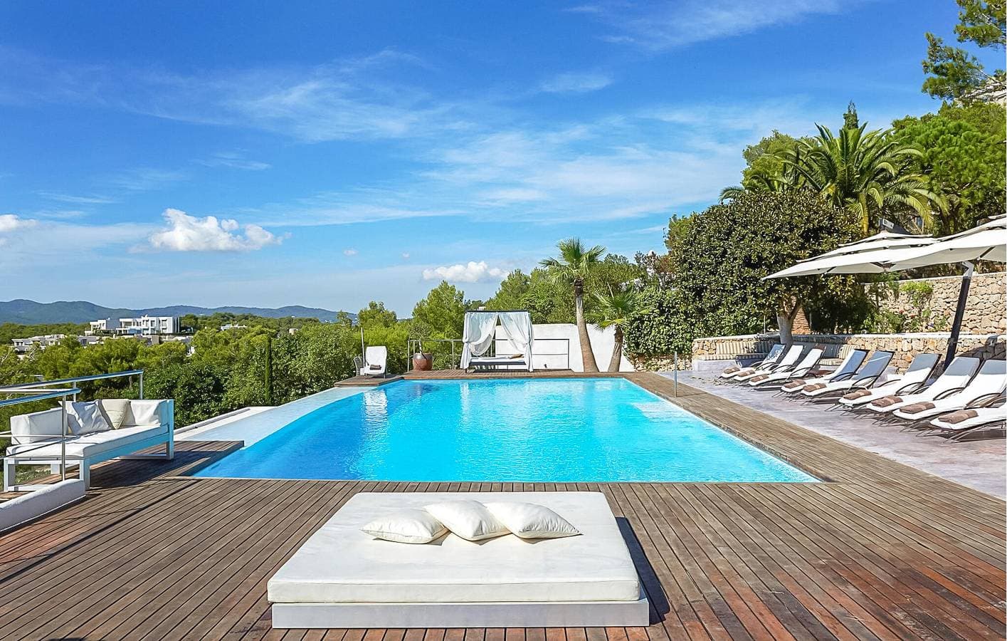 Foto 5 von 27: Apartment mit Meerblick, Pool, AC und Parkplatz