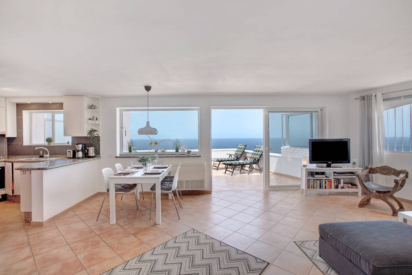 Apartment Seaside 1