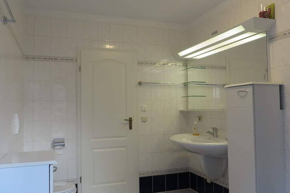 Foto 12 von 26: Traumhafte Ferienwohnung mit Terrasse, großen Garten und wundervoller Aussicht