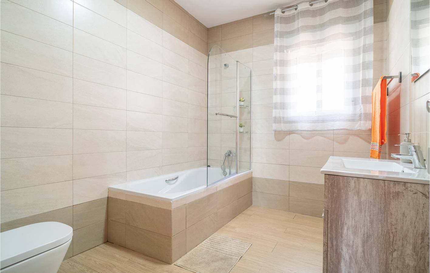 Foto 13 von 31: 140m² Wohnung: Pool, Terrasse, Internet - In der Nähe von Café Bar und Rio Seco