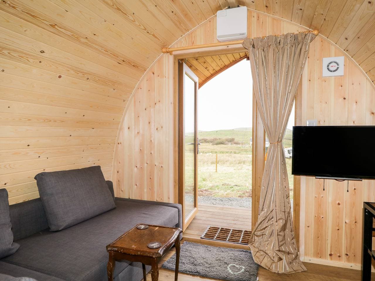 Foto 5 von 21: Hütte für 2 Personen mit Garten