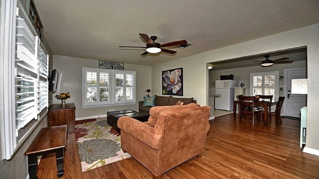 Foto 3 von 8: Comal Cottages on Union #297a
