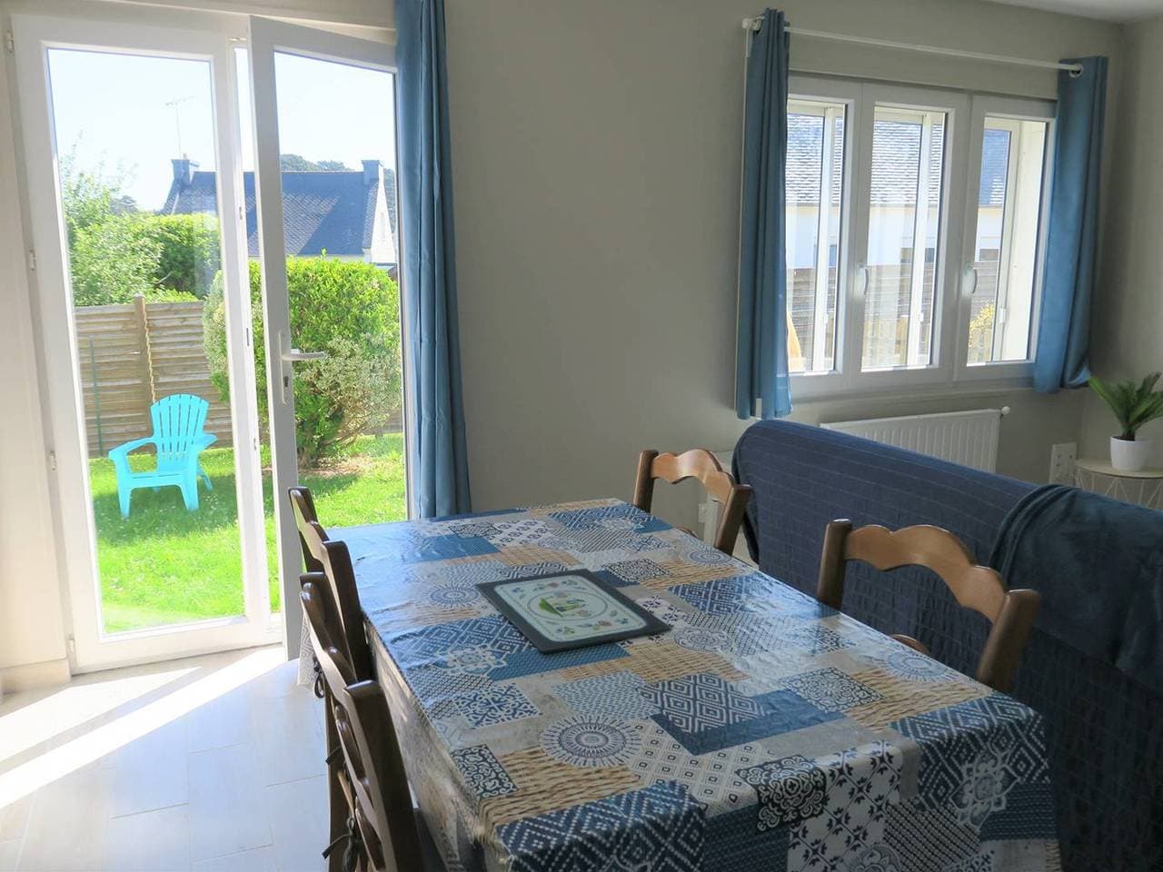 Foto 5 von 20: Renoviertes Haus mit eingezäuntem Garten, WLAN und Nähe zum Ploumanac'h-Hafen in Perros-Guirec